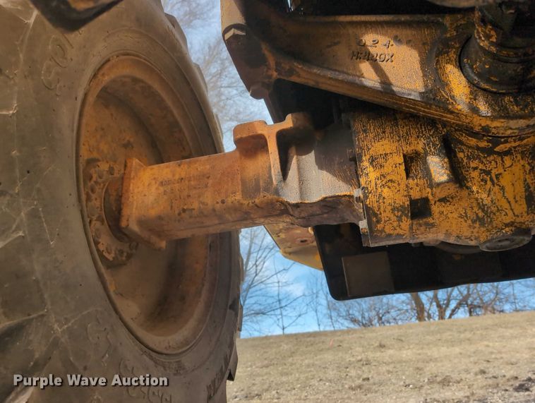 image for item EG2746 1989 John Deere 344E wheel loader