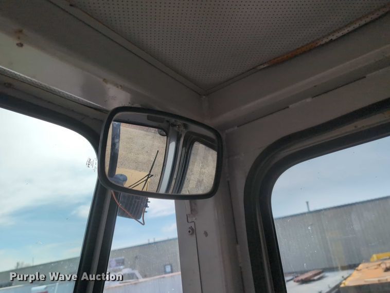 image for item EG2746 1989 John Deere 344E wheel loader