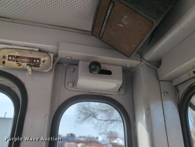 image for item EG2746 1989 John Deere 344E wheel loader