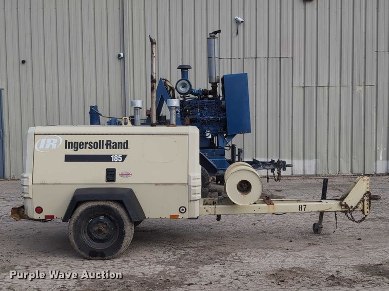 image for item EG2753 2005 Ingersoll Rand P185WJD air compressor