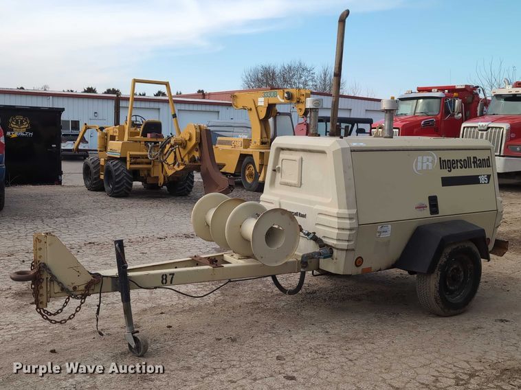 image for item EG2753 2005 Ingersoll Rand P185WJD air compressor