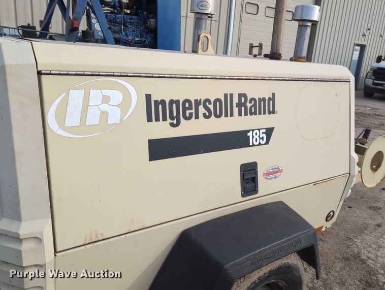 image for item EG2753 2005 Ingersoll Rand P185WJD air compressor
