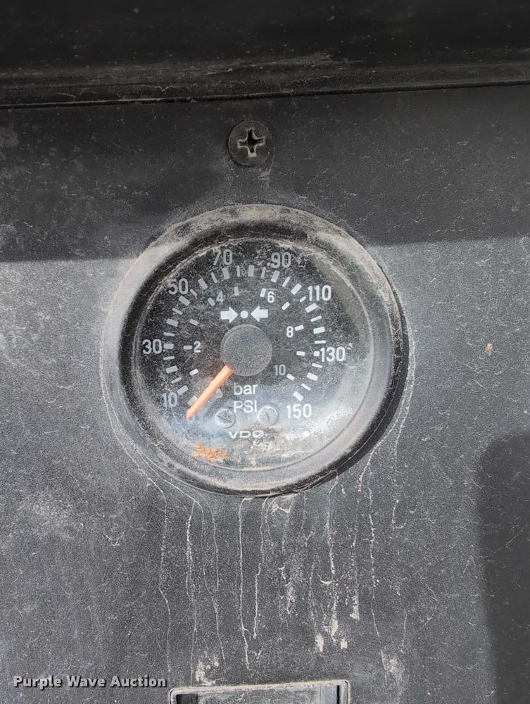 image for item EG2753 2005 Ingersoll Rand P185WJD air compressor