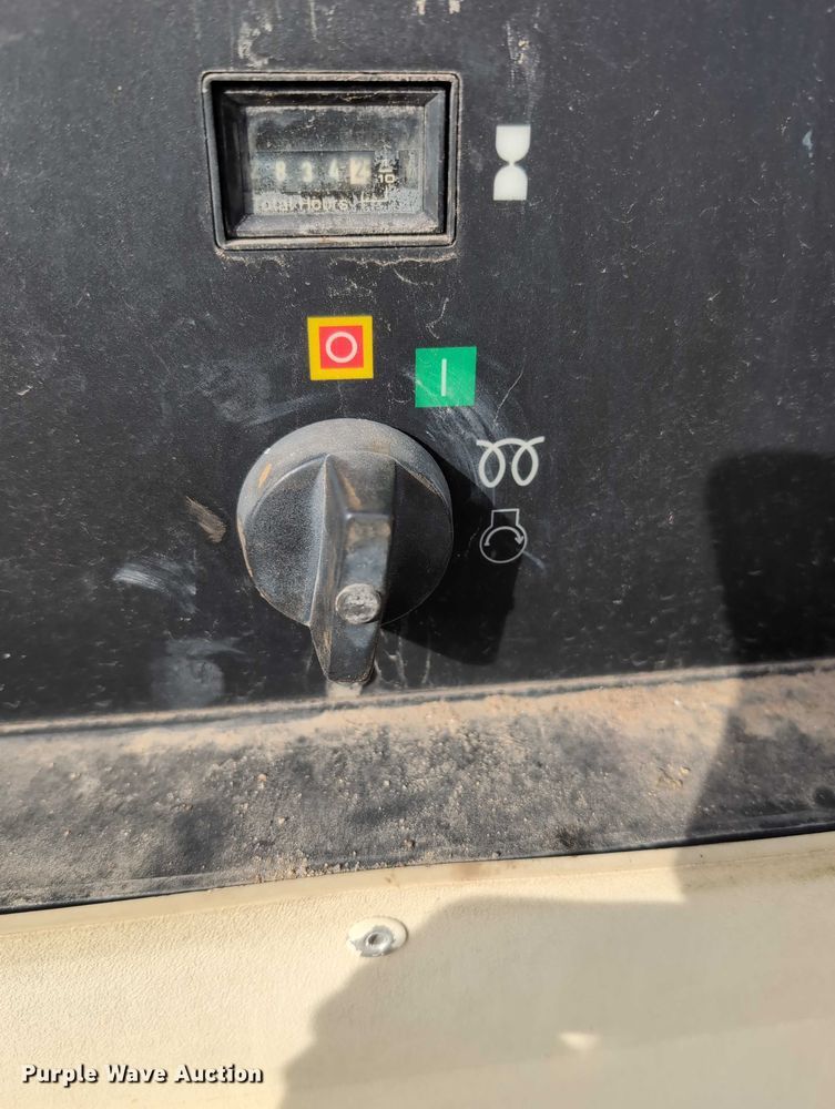 image for item EG2753 2005 Ingersoll Rand P185WJD air compressor