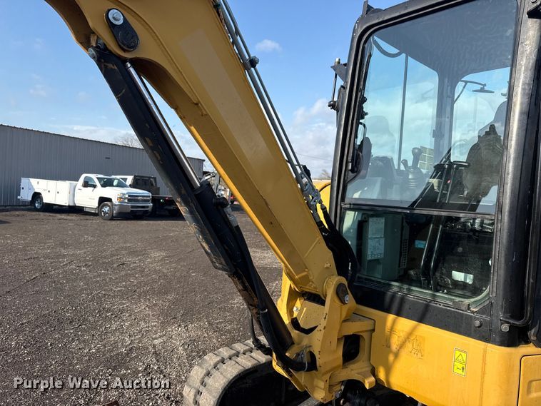 image for item EG8842 2014 Caterpillar 303.5E mini excavator