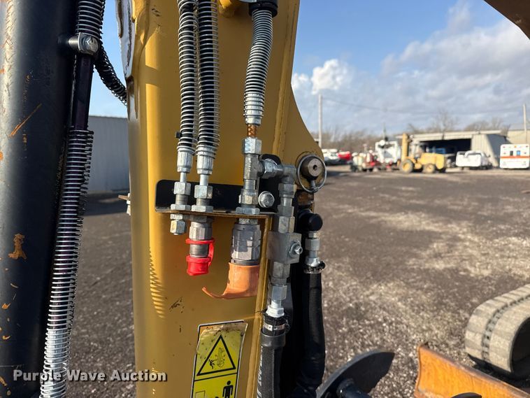 image for item EG8842 2014 Caterpillar 303.5E mini excavator