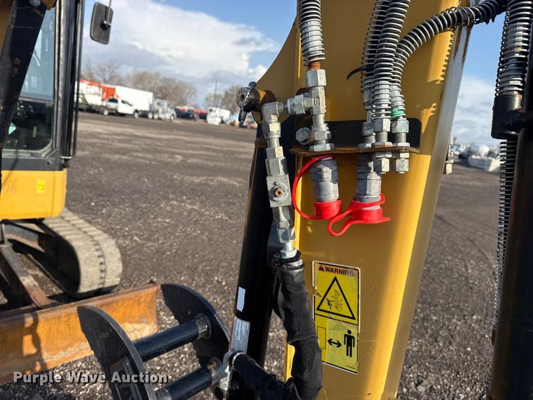 image for item EG8842 2014 Caterpillar 303.5E mini excavator