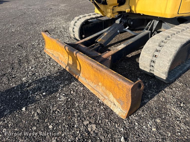 image for item EG8842 2014 Caterpillar 303.5E mini excavator