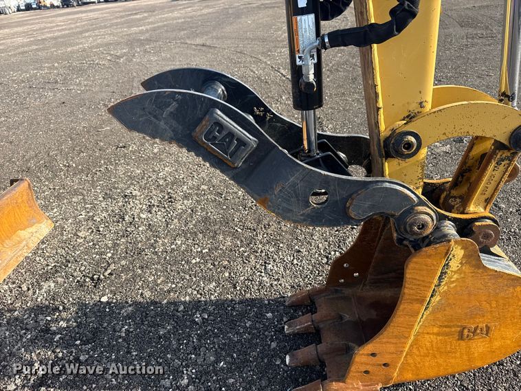 image for item EG8842 2014 Caterpillar 303.5E mini excavator