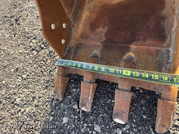 image for item EG8842 2014 Caterpillar 303.5E mini excavator