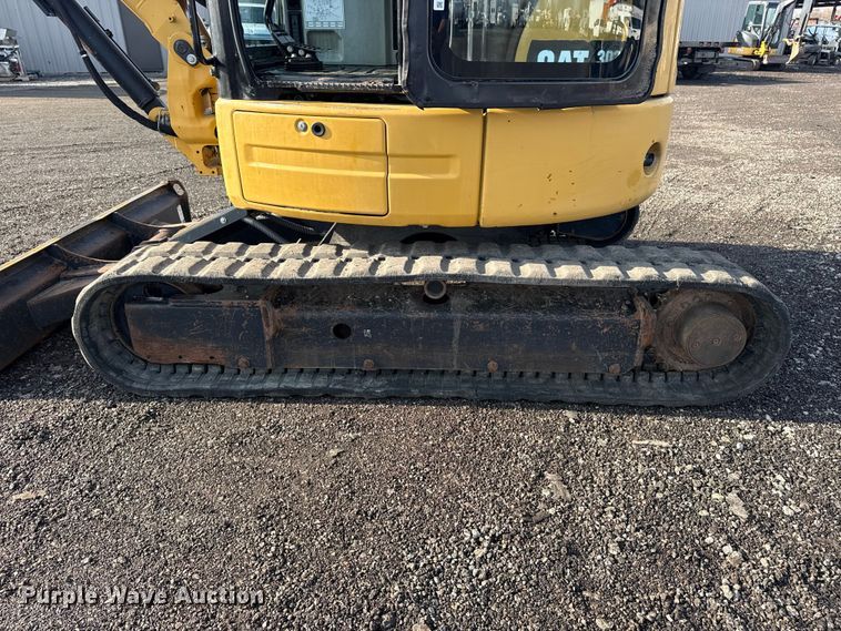 image for item EG8842 2014 Caterpillar 303.5E mini excavator