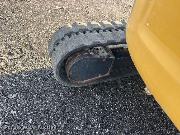 image for item EG8842 2014 Caterpillar 303.5E mini excavator