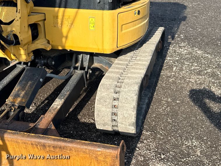 image for item EG8842 2014 Caterpillar 303.5E mini excavator