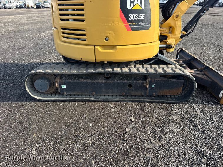 image for item EG8842 2014 Caterpillar 303.5E mini excavator