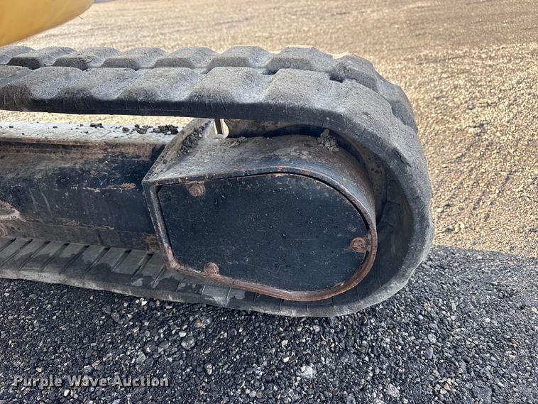 image for item EG8842 2014 Caterpillar 303.5E mini excavator