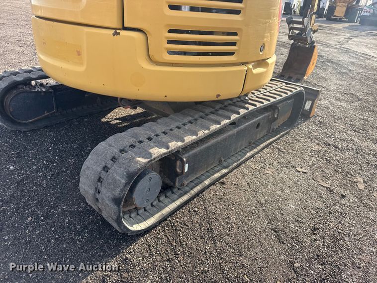 image for item EG8842 2014 Caterpillar 303.5E mini excavator