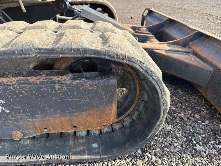 image for item EG8842 2014 Caterpillar 303.5E mini excavator