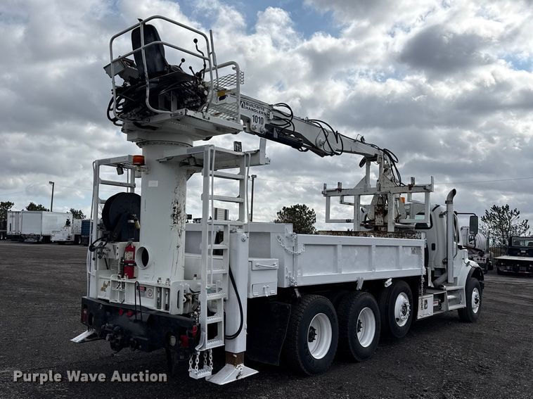 image for item EG8845 2010 Freightliner Business Class M2 crane truck