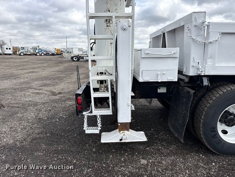 image for item EG8845 2010 Freightliner Business Class M2 crane truck