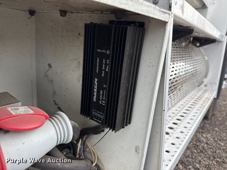 image for item EG8845 2010 Freightliner Business Class M2 crane truck