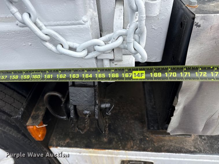 image for item EG8845 2010 Freightliner Business Class M2 crane truck