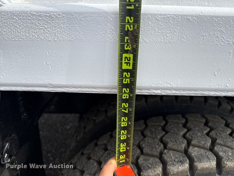 image for item EG8845 2010 Freightliner Business Class M2 crane truck