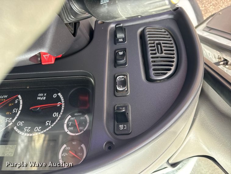 image for item EG8845 2010 Freightliner Business Class M2 crane truck