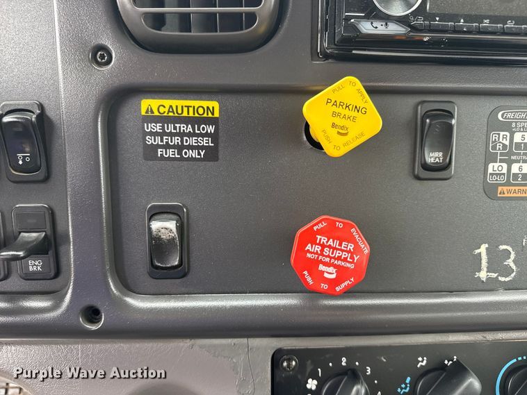 image for item EG8845 2010 Freightliner Business Class M2 crane truck