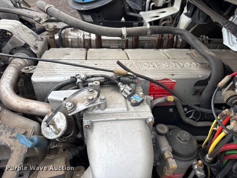 image for item EG8845 2010 Freightliner Business Class M2 crane truck