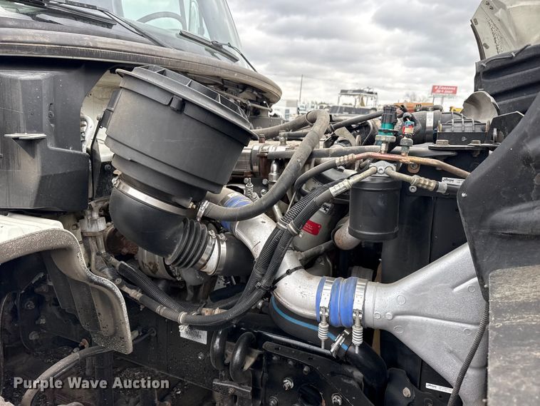 image for item EG8845 2010 Freightliner Business Class M2 crane truck