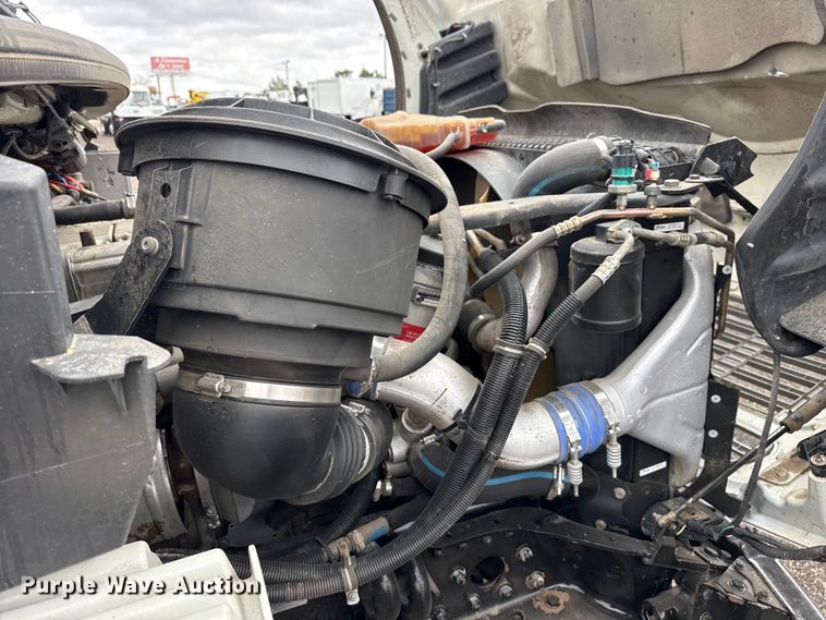 image for item EG8845 2010 Freightliner Business Class M2 crane truck