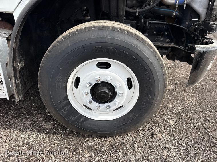 image for item EG8845 2010 Freightliner Business Class M2 crane truck