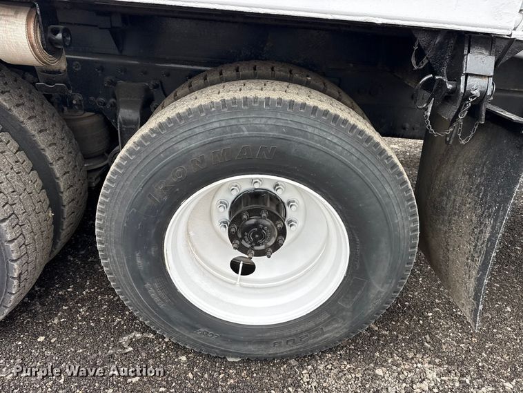 image for item EG8845 2010 Freightliner Business Class M2 crane truck