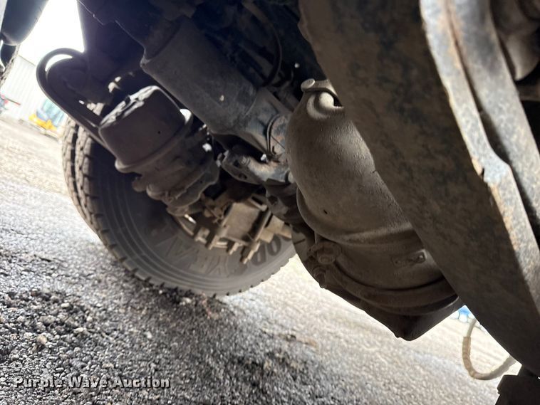 image for item EG8845 2010 Freightliner Business Class M2 crane truck