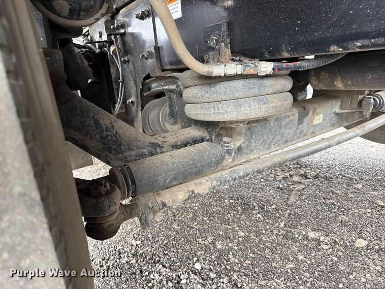 image for item EG8845 2010 Freightliner Business Class M2 crane truck