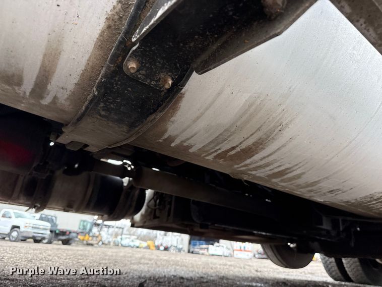 image for item EG8845 2010 Freightliner Business Class M2 crane truck