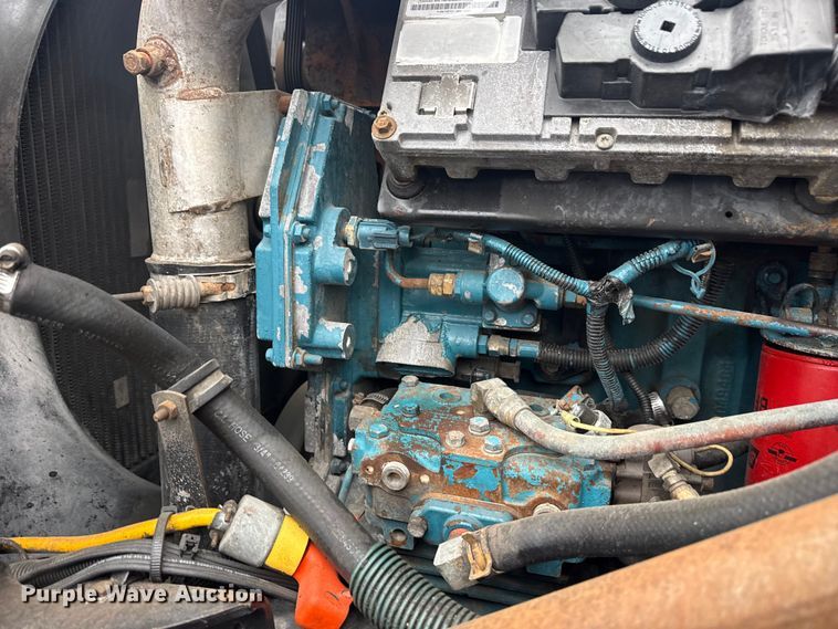 image for item EG8847 1999 International 4800 digger derrick truck