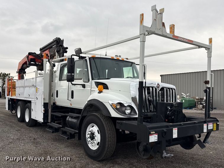 image for item EG8849 2010 International 7500 Crew Cab crane truck