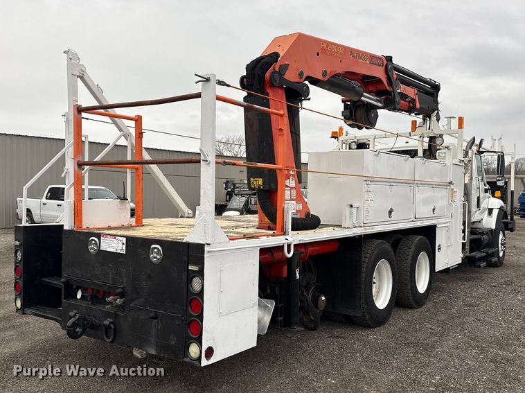image for item EG8849 2010 International 7500 Crew Cab crane truck
