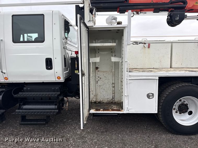 image for item EG8849 2010 International 7500 Crew Cab crane truck