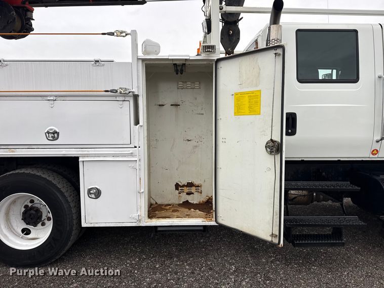 image for item EG8849 2010 International 7500 Crew Cab crane truck