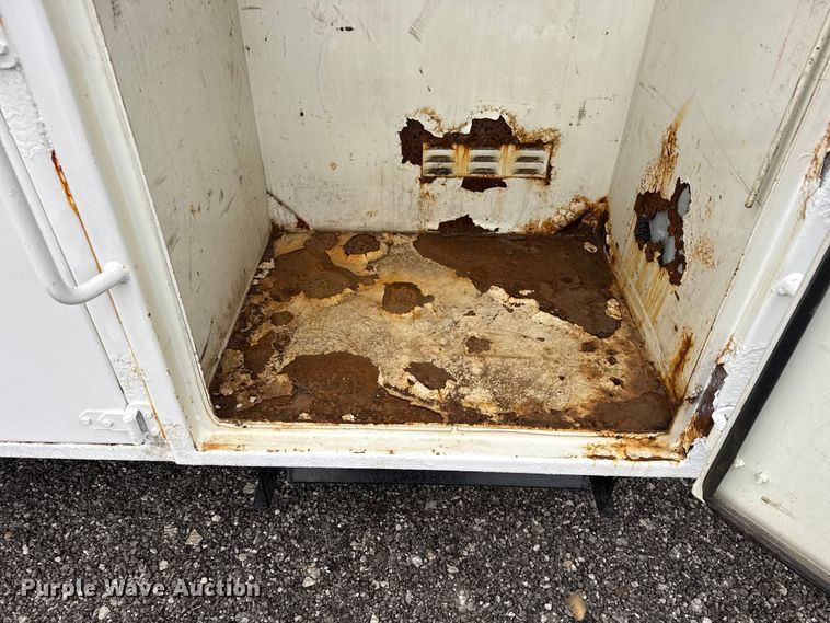 image for item EG8849 2010 International 7500 Crew Cab crane truck