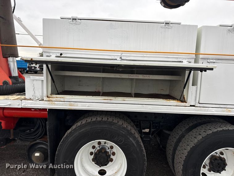 image for item EG8849 2010 International 7500 Crew Cab crane truck