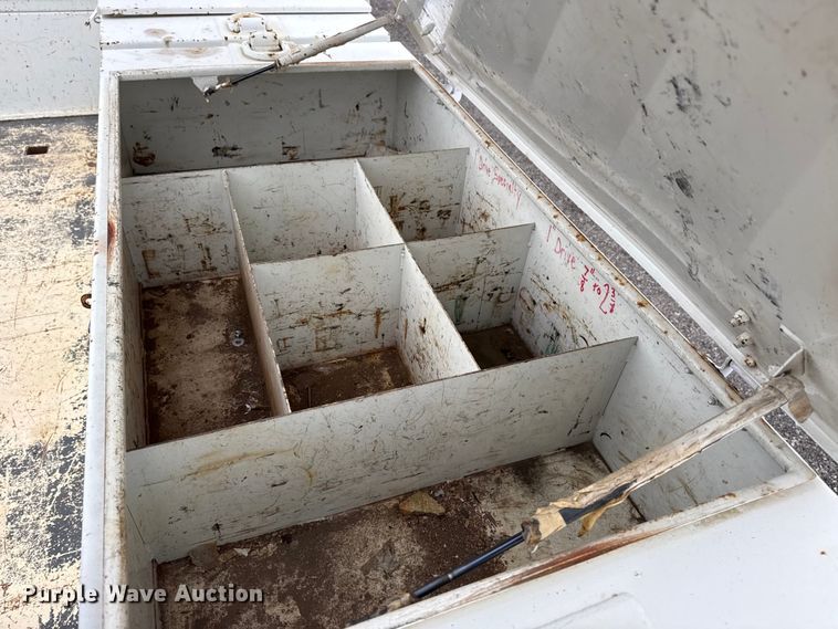 image for item EG8849 2010 International 7500 Crew Cab crane truck