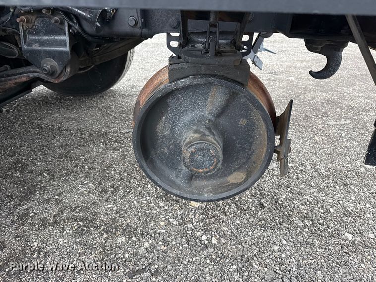 image for item EG8849 2010 International 7500 Crew Cab crane truck