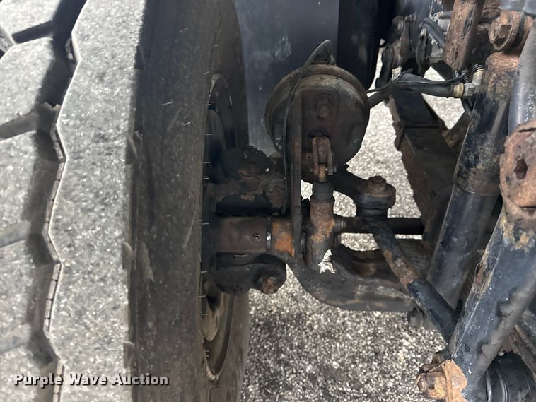 image for item EG8849 2010 International 7500 Crew Cab crane truck