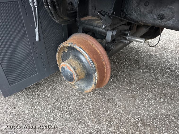 image for item EG8849 2010 International 7500 Crew Cab crane truck