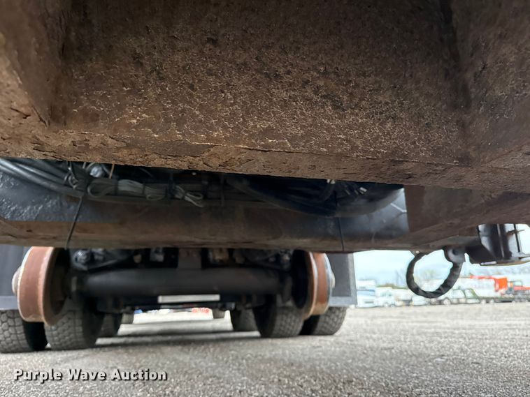 image for item EG8849 2010 International 7500 Crew Cab crane truck