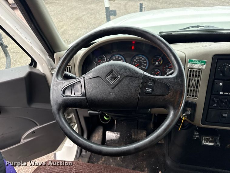 image for item EG8849 2010 International 7500 Crew Cab crane truck