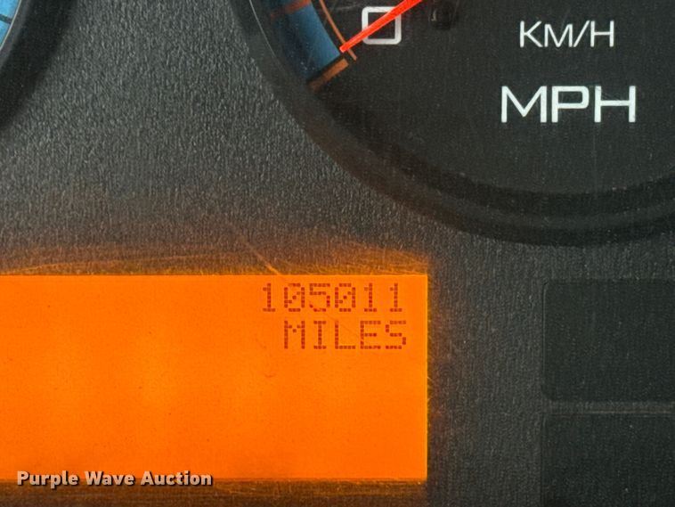 image for item EG8849 2010 International 7500 Crew Cab crane truck